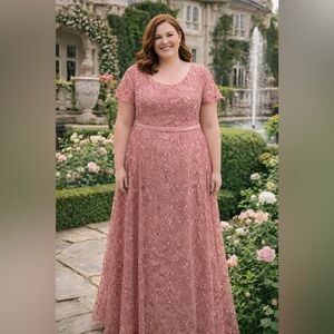 5 mixed brand, mixed size gowns for sale as a bundle all are new